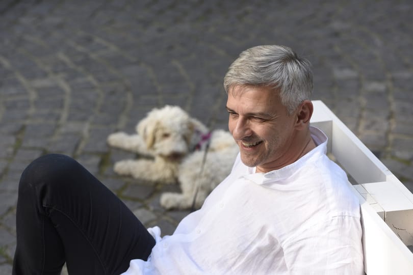 Eltűnt Alföldi Róbert kutyája!
