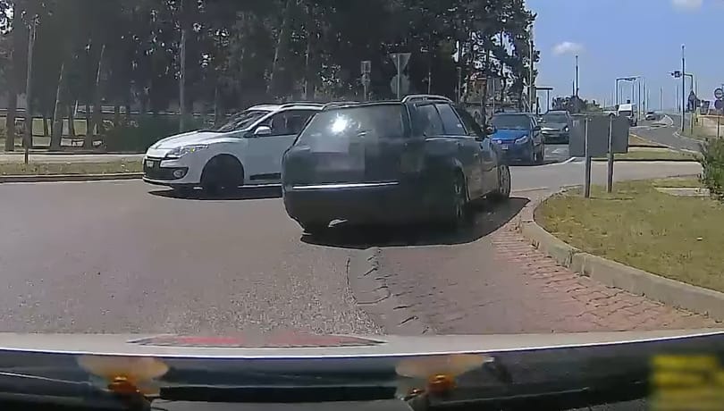 Mindent bevetett egy győri ámokfutó, de nem léphetett meg a rendőrök elől – videó