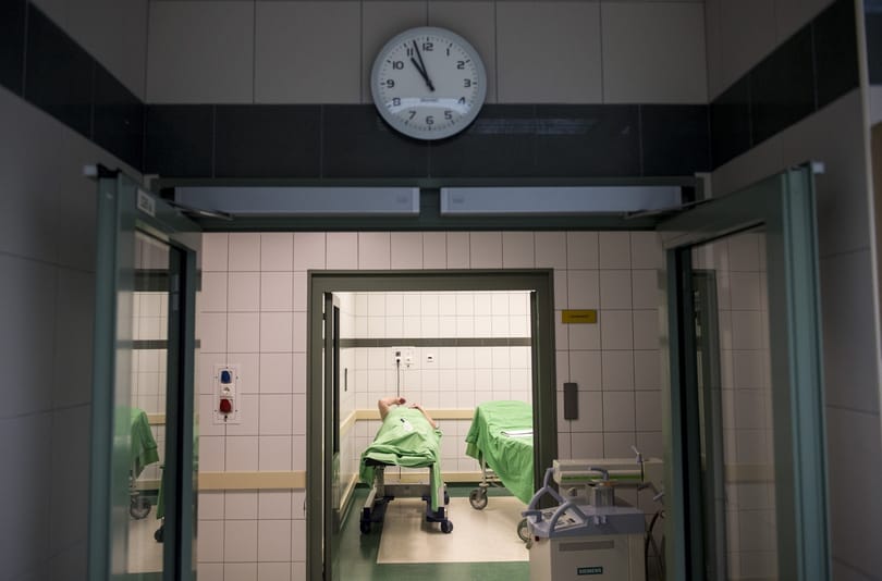 A koronavírusos páciensek harmada kórházban fertőződhetett meg