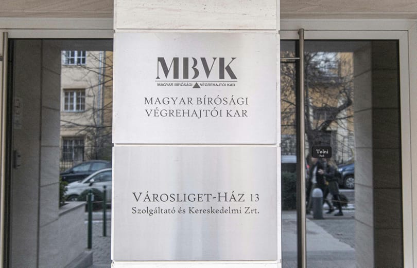 A végrehajtói kar tisztújításán indulók neve stimmelhet, de „senki nem olyan hülye”, hogy a választás lepacsizását körlevélben tudassa