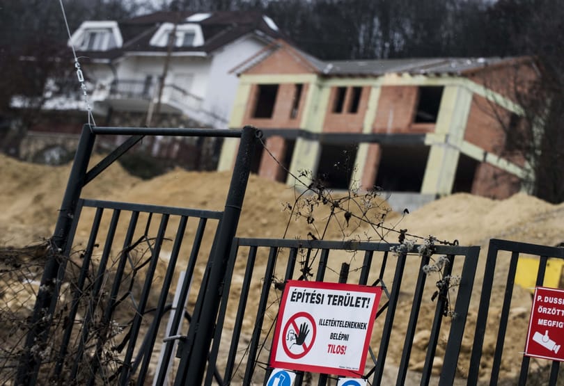Nyakra-főre kötik a szerződéseket, újra kilőtt az ágazat