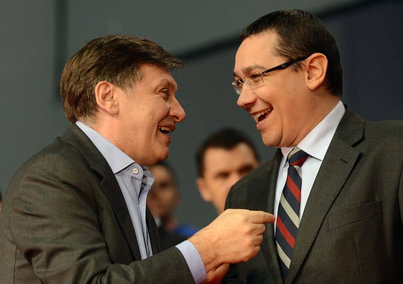 Román elnökválasztás: Ponta tízszázalékos előnnyel fordulhat