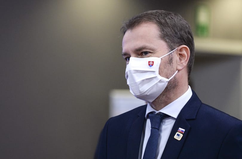Szlovákiában csak negatív teszttel lehet majd munkába menni