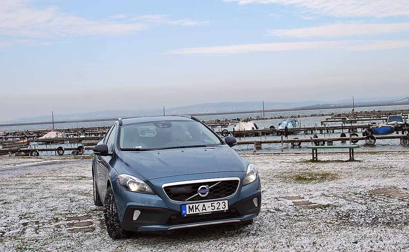 Volvo V40 T4 Cross Country teszt: kis királyság
