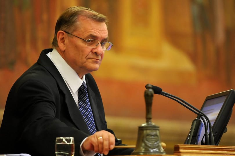 Bors: Lezsák Sándor 231 ezres állami albérlete a parlamenti csúcstartó
