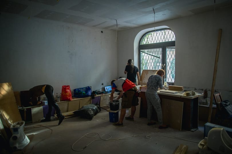Azonnali hatállyal bezáratják az Aurórát a nyolcadik kerületben