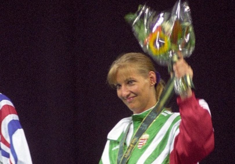 Elhunyt Szalay Gyöngyi hétszeres világbajnok vívó