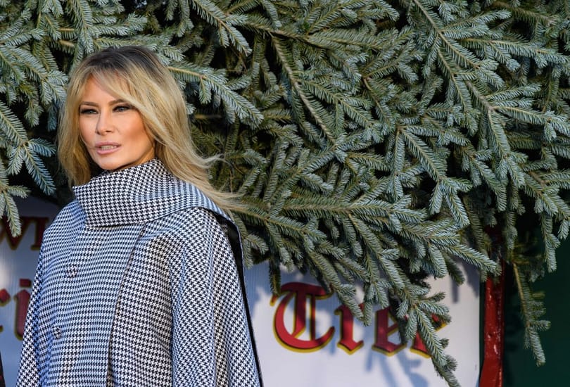 Melania Trump a járvány ellenére megtartja a karácsonyi rendezvényeket