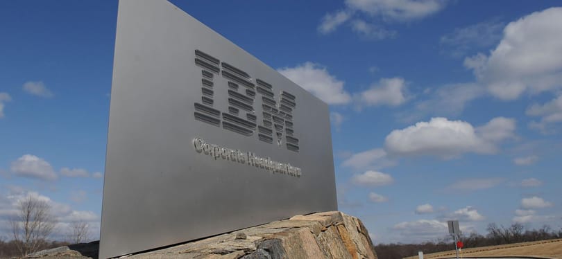 Munkakörök ezreit váltaná ki öt éven belül a mesterséges intelligenciával az IBM, szüneteltetik a felvételt is