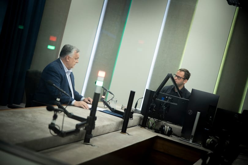 Orbán a tények ellenére terjeszti az álhírt a Kossuthon, hogy Fico merénylője baloldali és háborúpárti