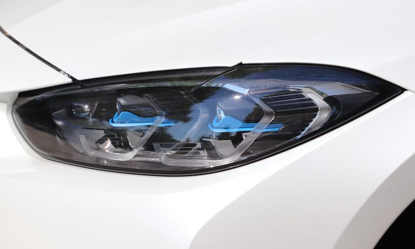 Akár 1360 lóerős villanyautó is jöhet a BMW-től