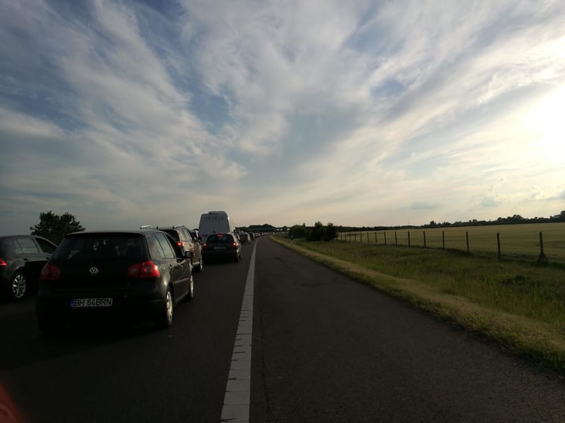 Több kilométeres a dugó, káosz az M3-ason és a 3-ason is