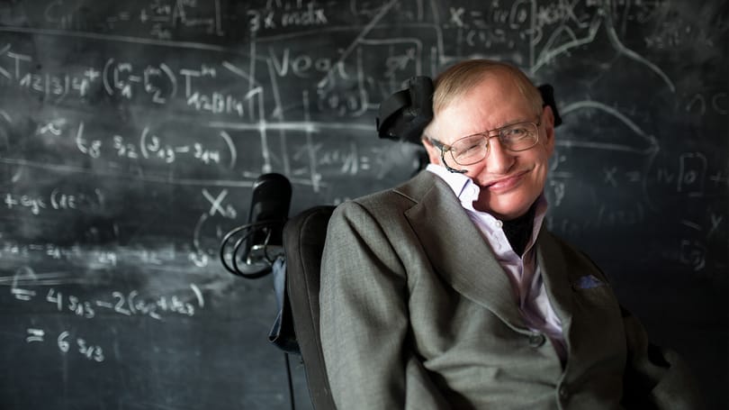 Vangelis zenéjére sugározzák pénteken az űrbe Stephen Hawking békeüzenetét