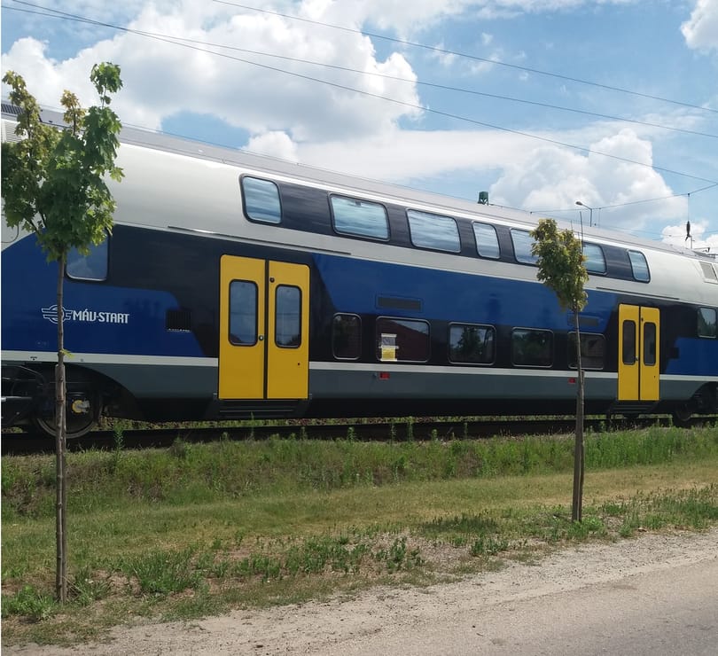 Dunakeszin már látták a MÁV-Start emeletes vonatát - fotók