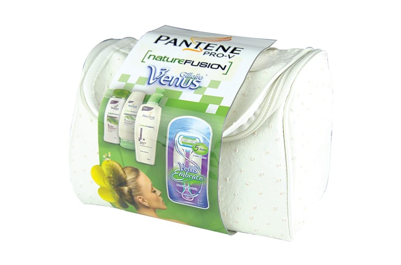 Karácsonyi Gillette Venus és Pantene ajándékcsomag (x)