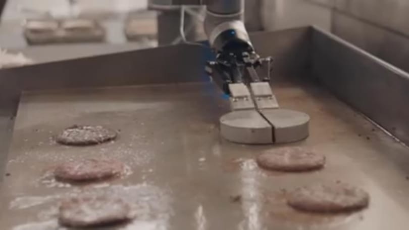 Itt a robot, amelyik elveszi a mekis munkáját - videó