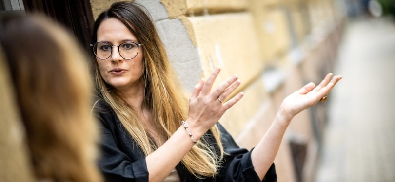 Szécsi Noémi: Nekem sokat segít a jelen elviselésében a tudat, hogy nemcsak az én nemzedékemet sújtja átok