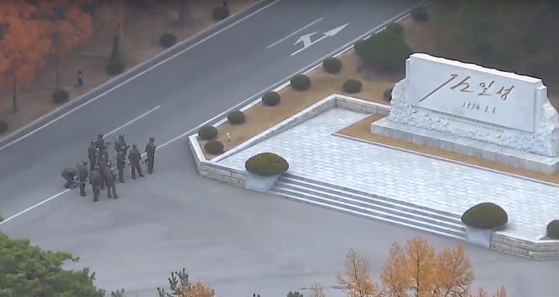 Drámai videón az észak-koreai katona szökése