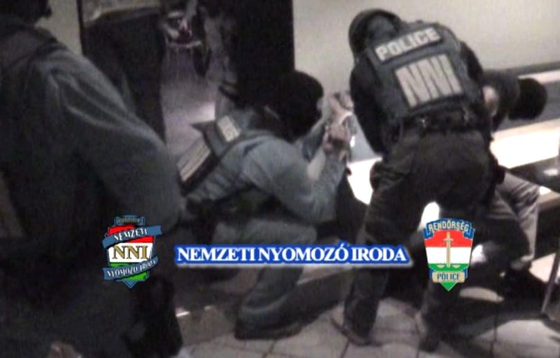 Miért csip-csup ügyekkel foglalkozik a magyar FBI?