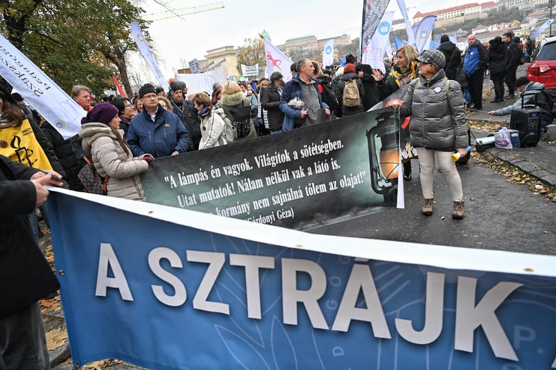 Polgári engedetlenségre biztatnak egy budapesti egyházi gimnázium tanárai