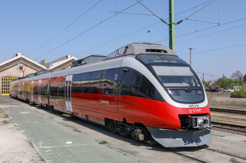 Szerződést kötött a MÁV-Start pusztuló motorvonatainak felújítására