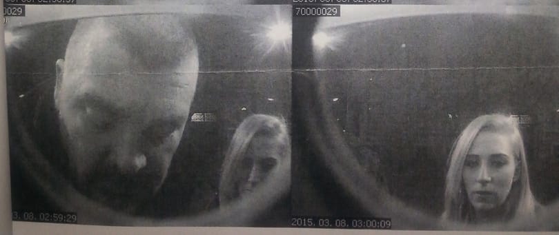 Fotó: Egy amerikai férfi bankkártyájával vettek fel pénzt, keresi őket a rendőrség
