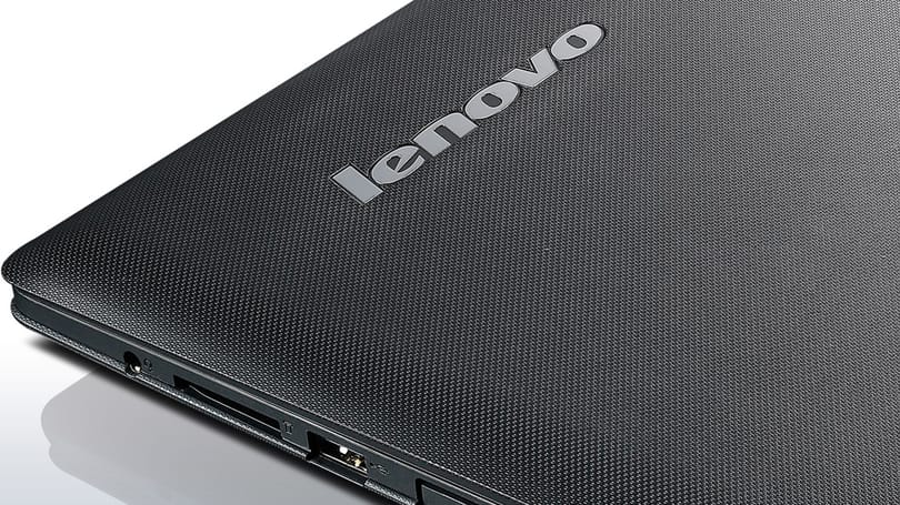 Bocsánatot kér, és segít minden számítógép-vásárlóján a Lenovo
