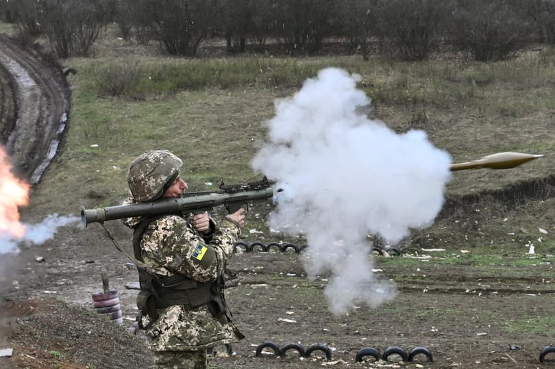 Tovább támadják az oroszok Bahmutot, az ukránok tíz támadást vertek itt vissza