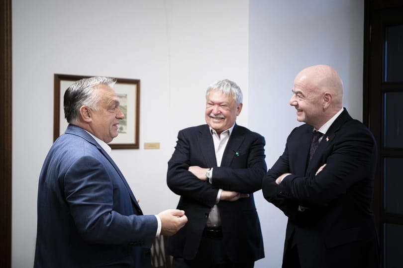 Orbán a Karmelitában fogadta a FIFA-elnököt