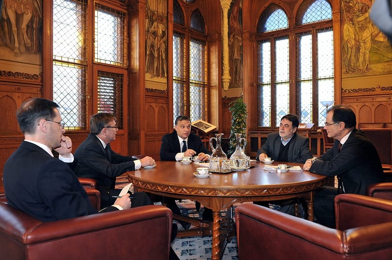 Simor előbb távozott, Orbán szerint a tárgyalás rendben zárult