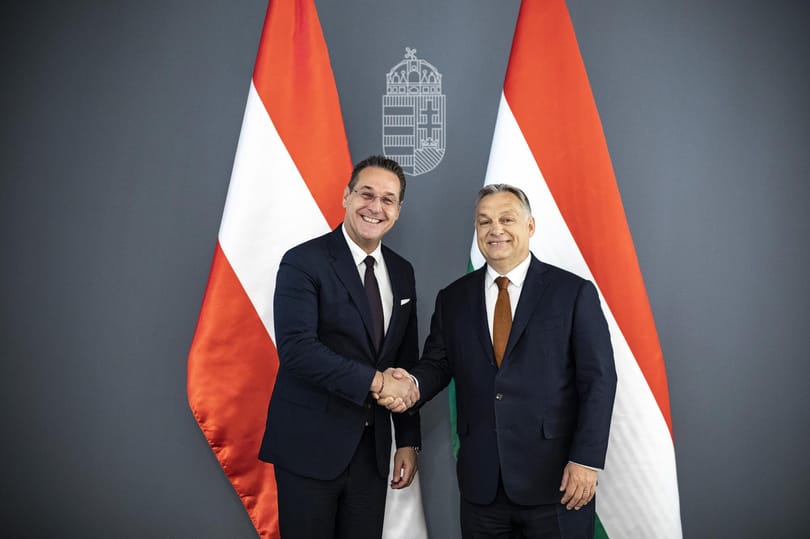 Nemrég még Orbánnal együtt akarta vezetni Európát a bukott osztrák alkancellár