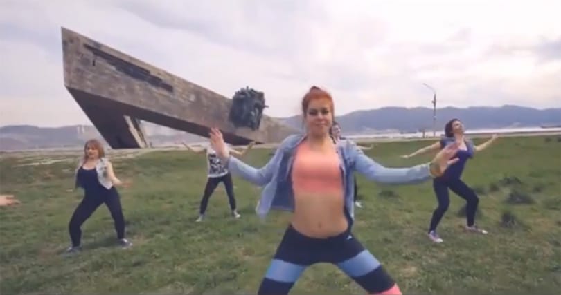 Twerkelésért csuktak le három orosz nőt