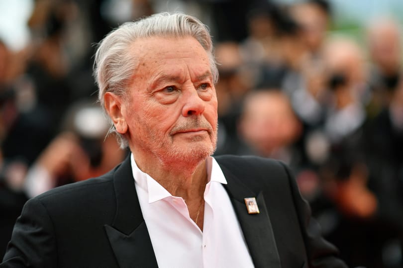 Meghalt Alain Delon