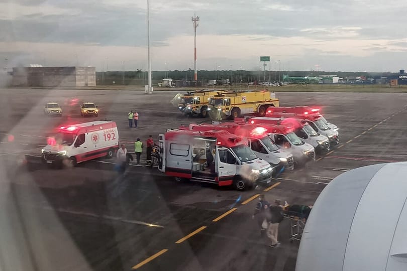 „Azt hittük, meg fogunk halni” – újabb repülőgép került erős turbulenciába, harmincan megsérültek