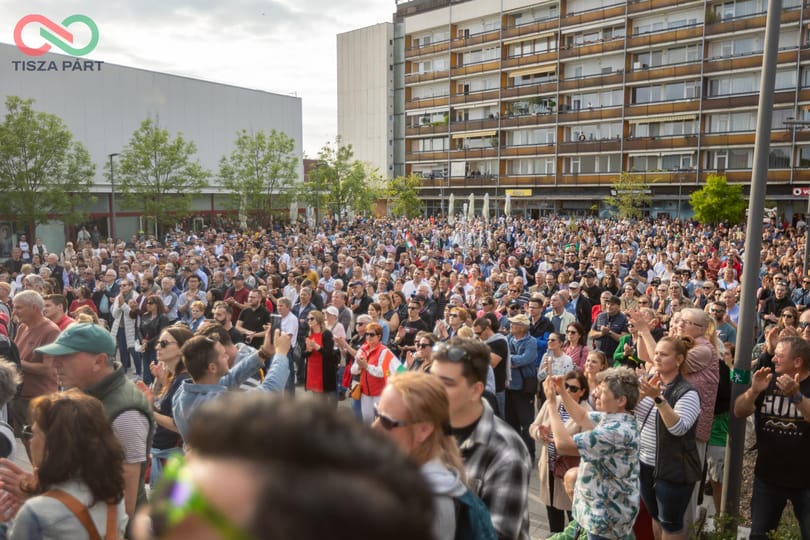 A Veszprém TV ugyan elment Magyar Péter helyi tüntetésére, tudósítani már nem sikerült róla