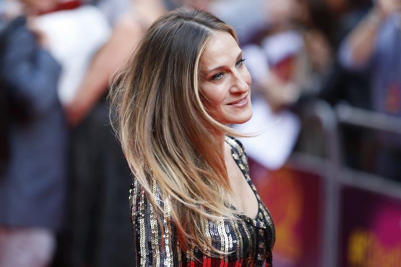 Sarah Jessica Parker sem takargatja már az ősz tincseit