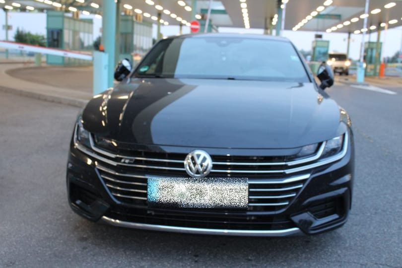 Röszkén kapták el a 12 milliós lopott autót