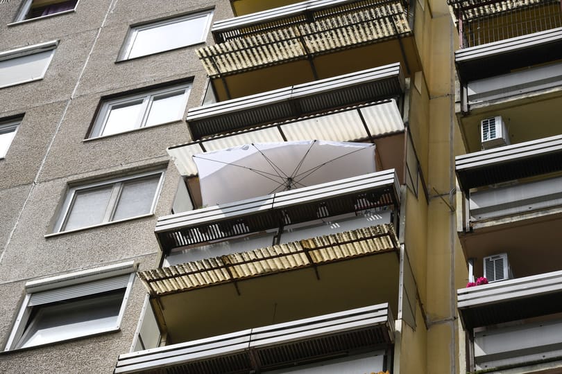 Továbbra is vágtáznak az ingatlanárak a fővárosban, Budán már egymilliónál is többe kerül egy négyzetméter