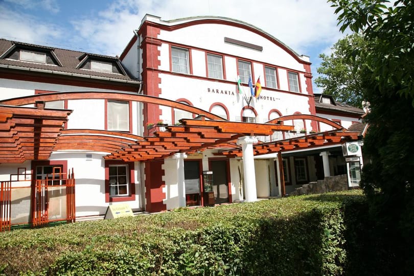Karanténkórház lehet a Baranya Hotelből