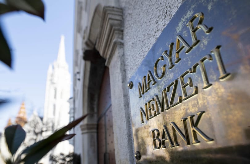 A jegybank lassított a kamatvágási tempón