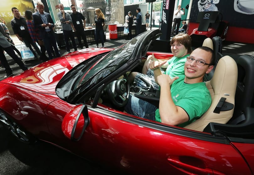 Szimulátorral nyertek vadiúj Mazda MX-5-öst