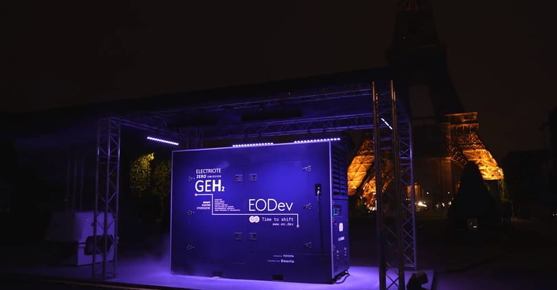 Hidrogénből nyert energiával világították meg az Eiffel-tornyot a klímavédelem jegyében