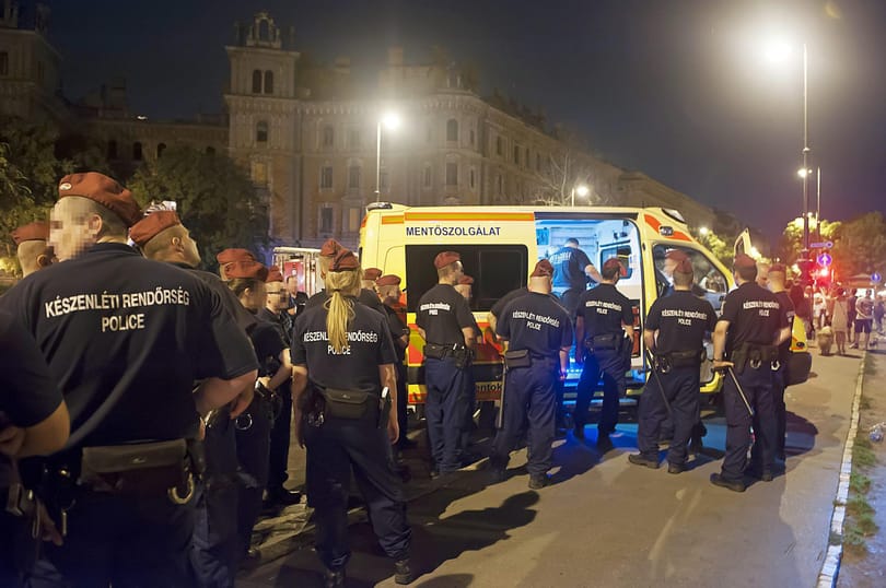 Andrássy úti tűz: faragatlan rendőr miatt kér elnézést a főkapitány