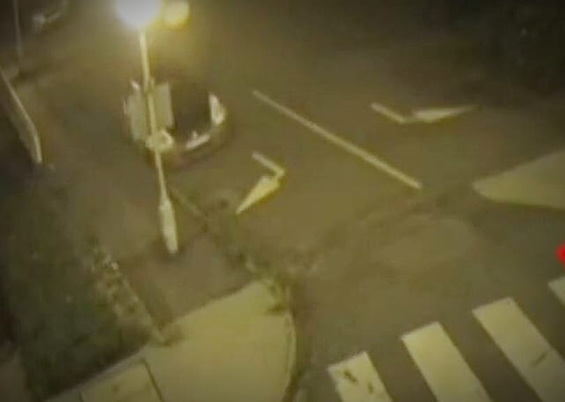 Többször elindult, majd magától megállt egy autó Ózdon – videóra vették a furcsa jelenetet