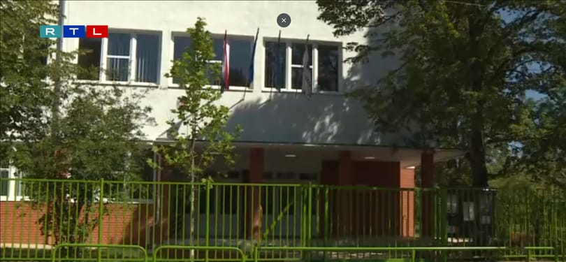 Nem árulja el a BM, hogy miért nem maradhat a csepeli igazgató, aki mellett több mint kétezren kiálltak