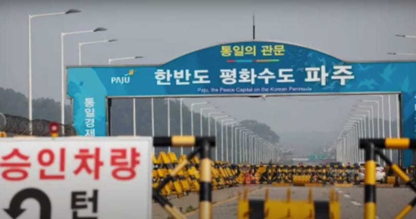 Nem tudott beilleszkedni Dél-Koreában, és hiányozott a családja, ezért ellopott egy buszt, hogy visszatérjen hazájába egy észak-koreai férfi