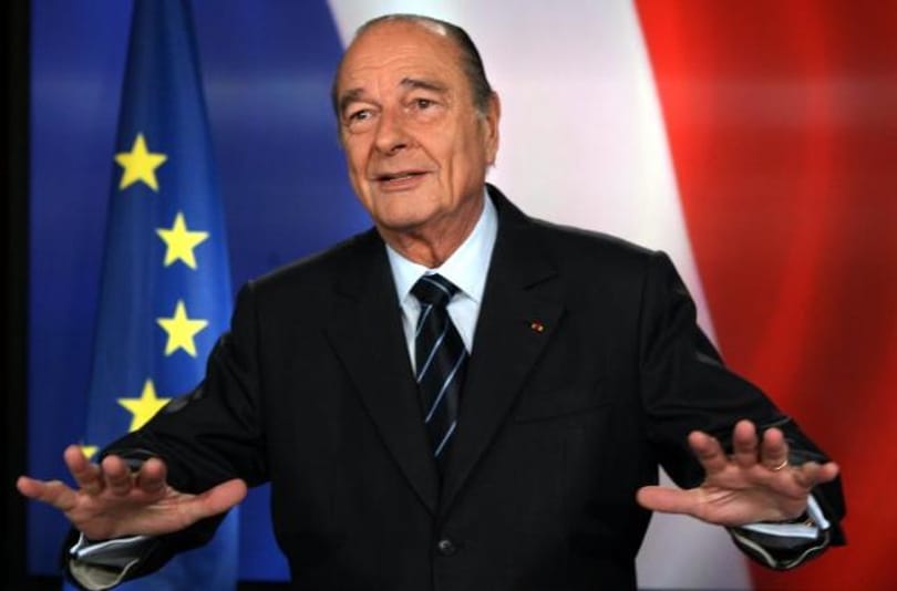Két év felfüggesztettre ítélték Jacques Chiracot