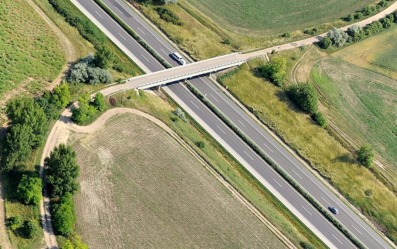 Az M1-es és az M3-as autópályán is újra lehet közlekedni