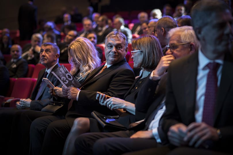 Orbán: Nehezebb idők jönnek