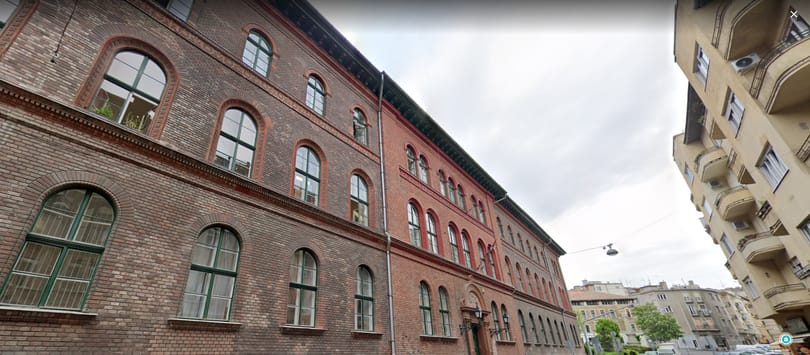 Megvágta a Klebelsberg Központ a tanárok fizetését egy budai iskolában